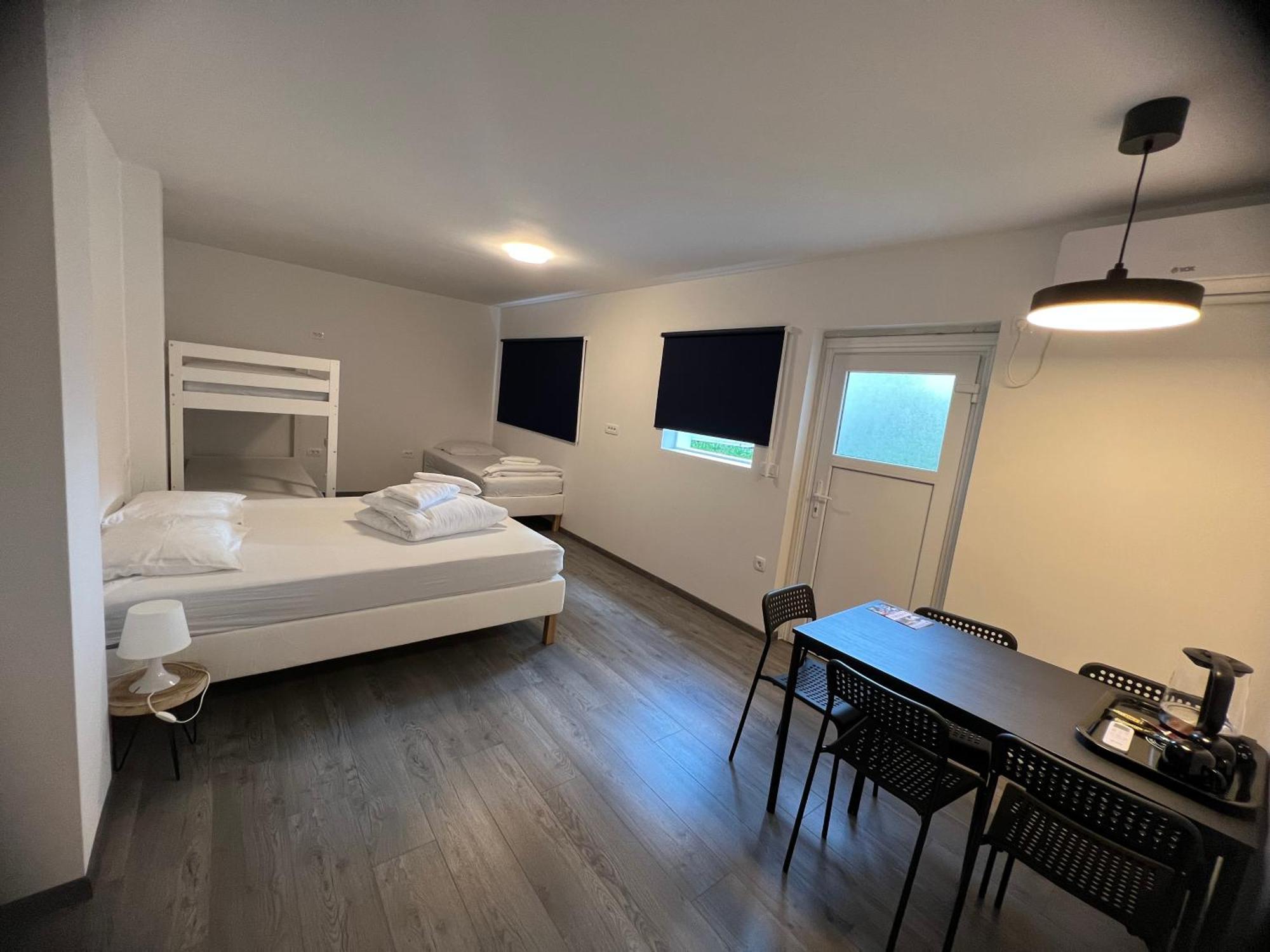 Lemonwood House Hotel Postojna Luaran gambar