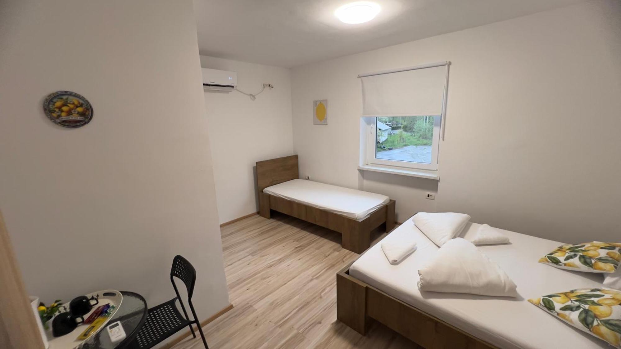 Lemonwood House Hotel Postojna Luaran gambar