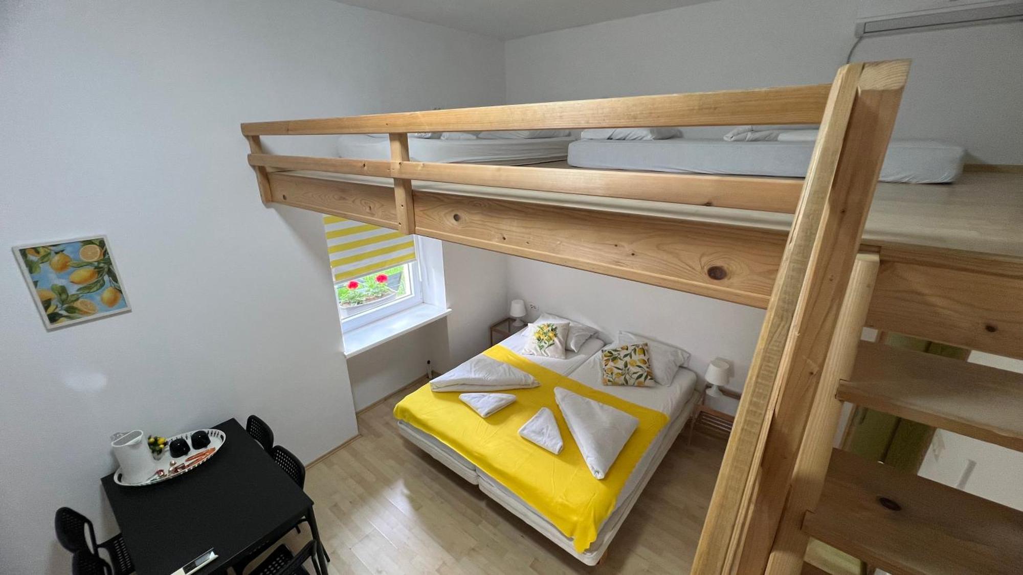 Lemonwood House Hotel Postojna Luaran gambar