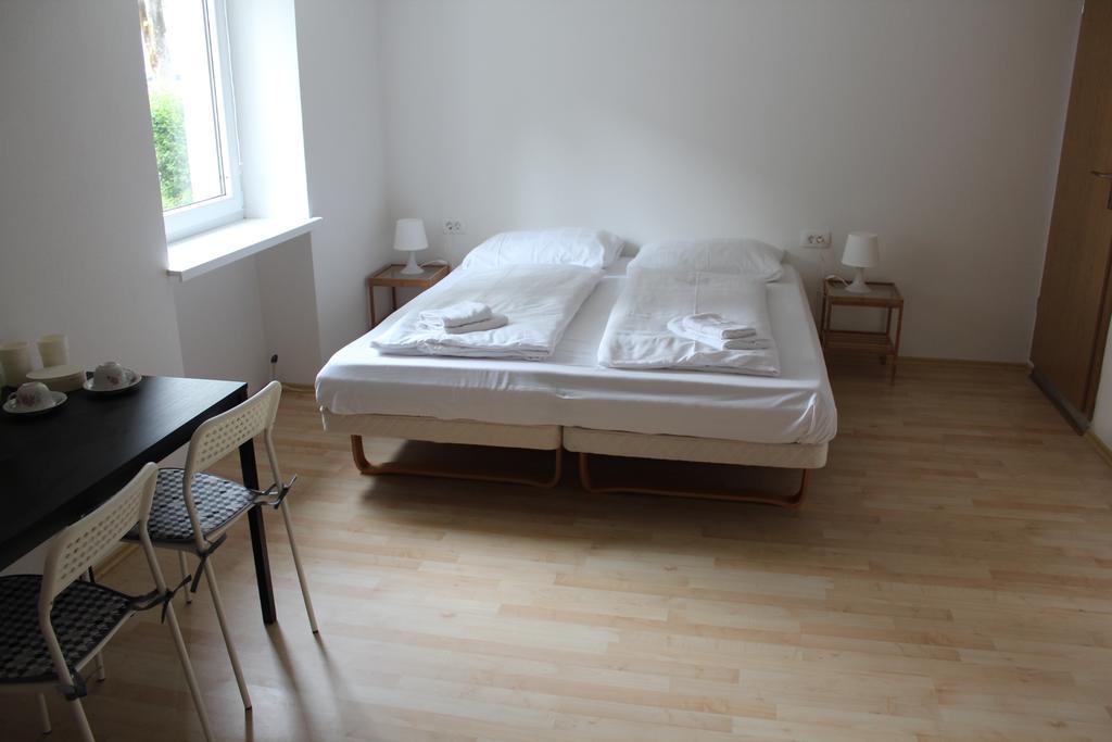 Lemonwood House Hotel Postojna Luaran gambar