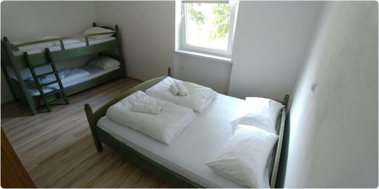 Lemonwood House Hotel Postojna Luaran gambar