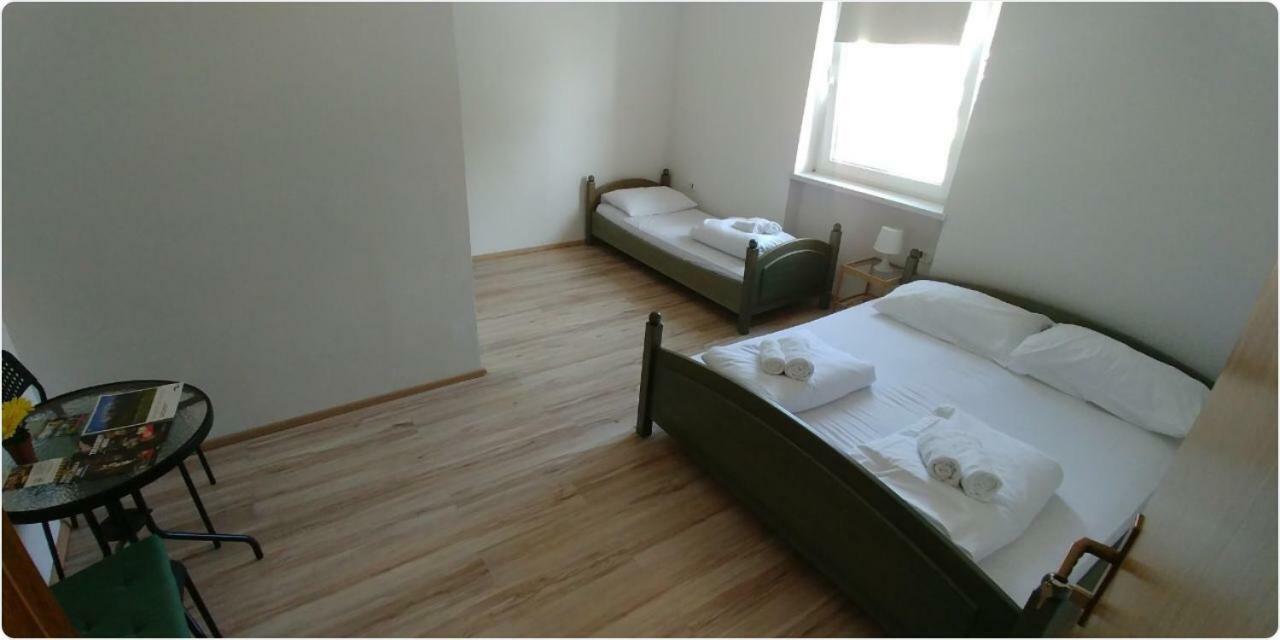 Lemonwood House Hotel Postojna Luaran gambar